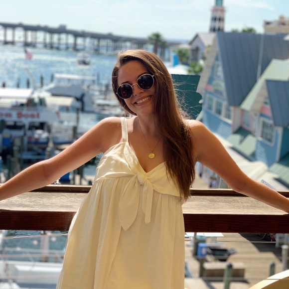 Meet The Posher! ✨ - Picture 3 of 4